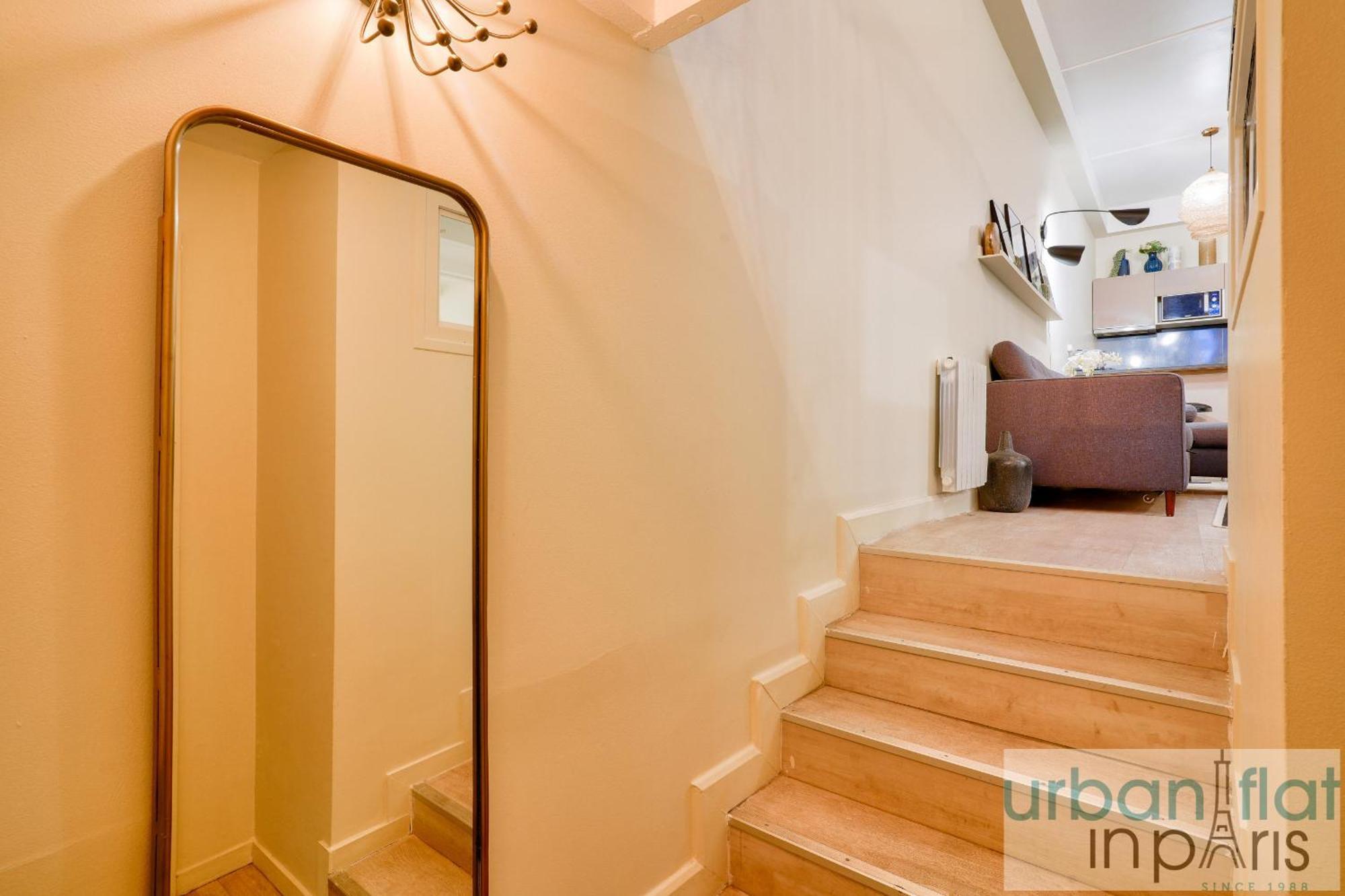 33 - Flat Av Des Champs-Elysees Paris Dış mekan fotoğraf